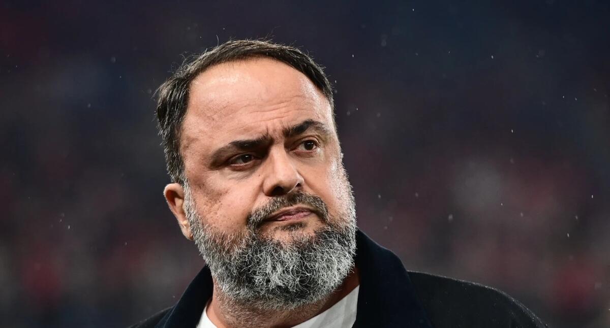 Ο Βαγγέλης Μαρινάκης μηνύει την Κρίσταλ Πάλας thumb