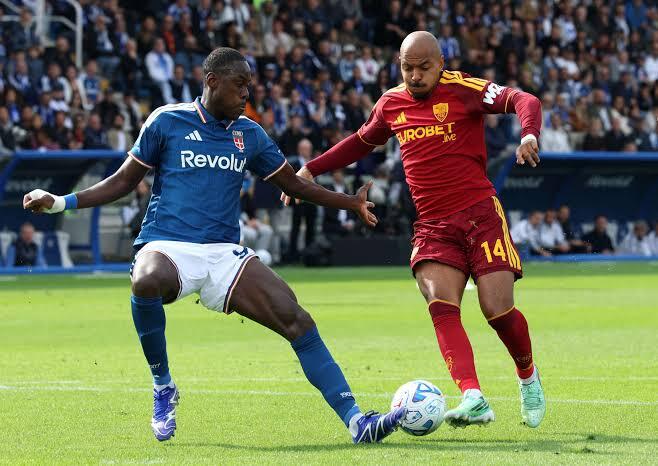 Serie A: Αντεξε η Ρόμα με δέκα παίκτες στο Κόμο thumb