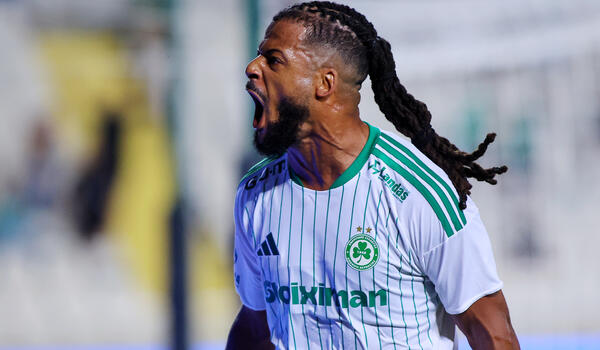 Ομόνοια - Λίνκολν 1-0: Έκανε αυτό που έπρεπε και τώρα Σεντ Τρούιντεν! image
