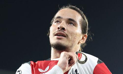 Φέγενορντ – Κόμο 3-2: Πρώτη νίκη με ανατροπή και σούπερ Μούσα thumb