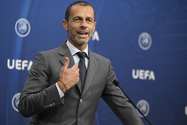 UEFA κατά Ινφαντίνο: «Aποχώρησε... οικιοθελώς από τον προεδρικό θώκο» image