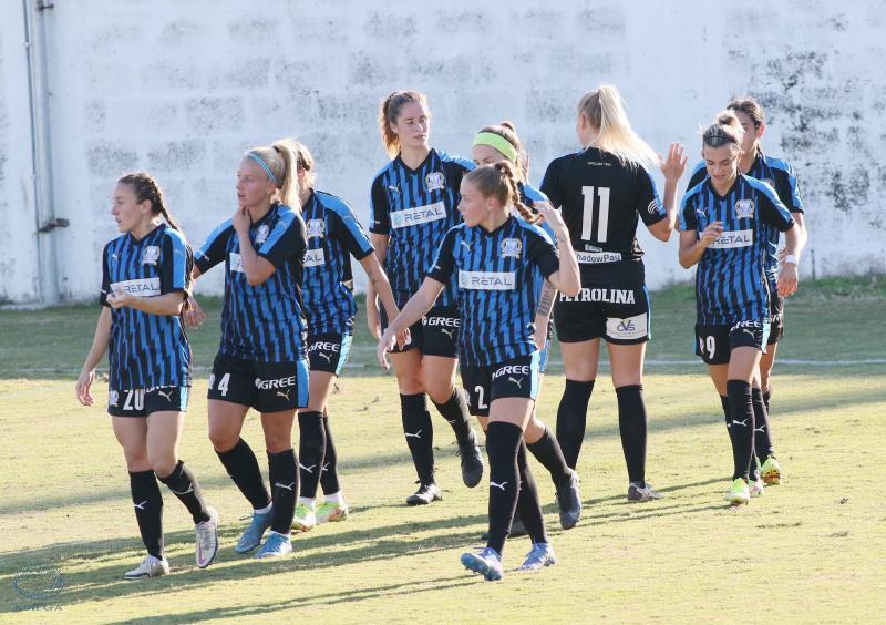 Οι Apollon Ladies κατέκτησαν το Super Cup thumb