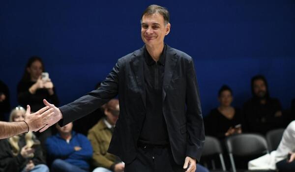 Μπαρτζώκας: «Ευθύνη όλων μας είναι να κερδίζει ο Ολυμπιακός» image