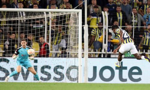 Europa League: «Απόλυτες» Φράιμπουργκ, Σεντ Ζιλουάζ και Μπέτις thumb