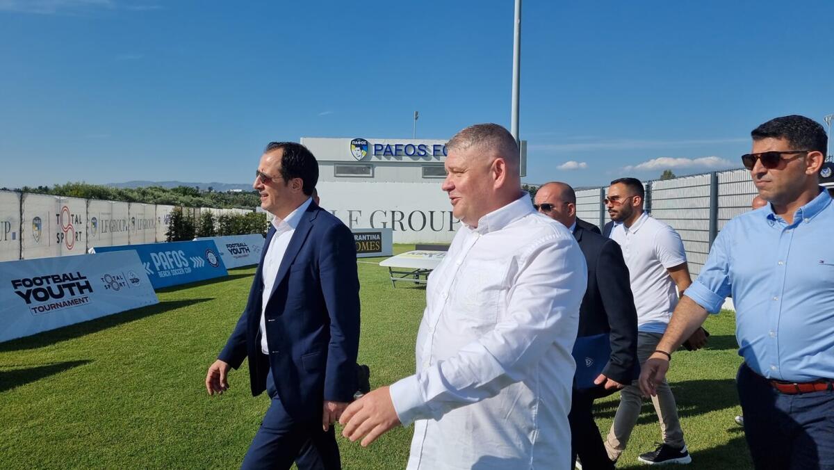 Σημαντικές δηλώσεις Χριστοδουλίδη για το γηπεδικό στην Πάφο! thumb