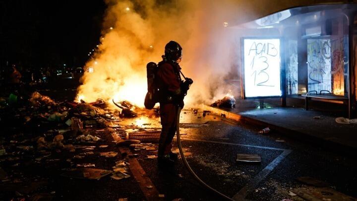 Γαλλία: Αναβολές, μεταθέσεις και...παρακολούθηση αγώνων λόγω των ταραχών thumb