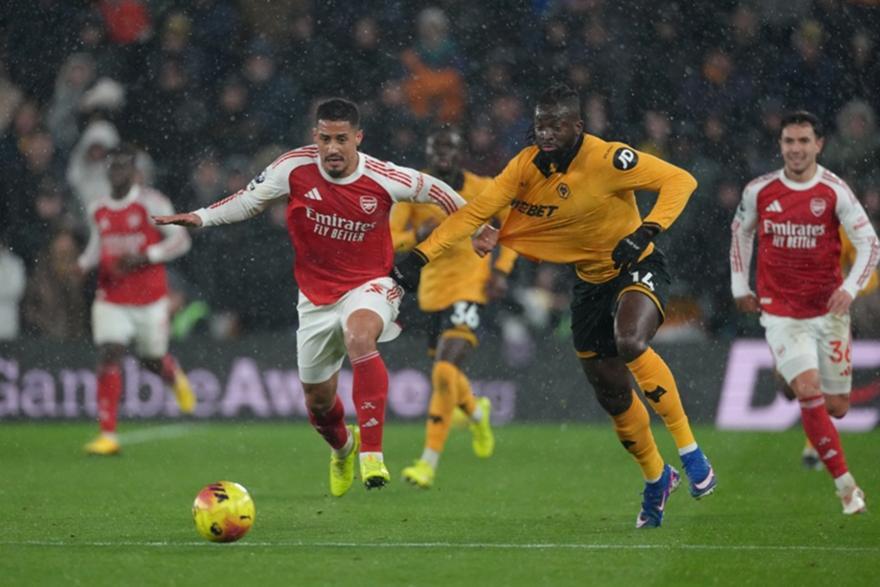 Μπάχαλο στη προπόνηση της Γουλβς: Παίκτης απαιτούσε η ομάδα να τον πουλήσει! thumb