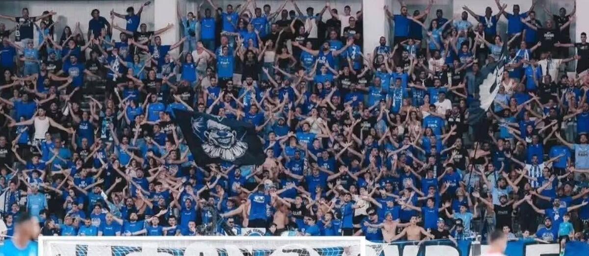«Τίτλος που λείπει από την βιτρίνα» thumb