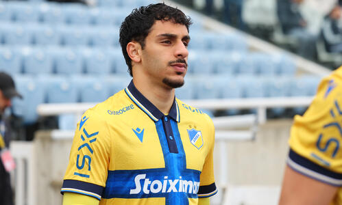 Επίσημο: Ο Κούτσακος «έκλεισε» στη Σταρτ thumb