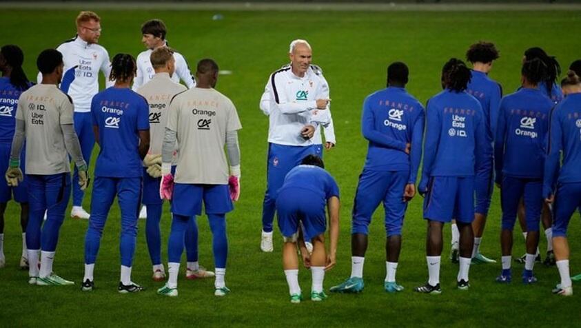 Nations League: Συνέχεια με τις «πρώτες» Ζιντάν και Μαντσίνι  - το αποψινό πρόγραμμα thumb