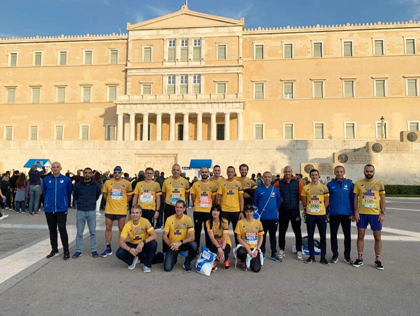 Τρέξε και εσύ με την γαλαζοκίτρινη (vid) thumb