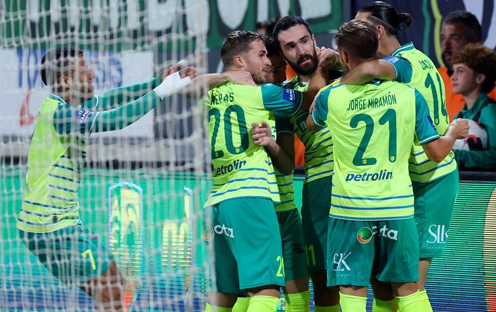 Ο Παλεάρι το 'βγαλε, ο Μπάγιτς το 'βαλε, 1-0 η ΑΕΚ! thumb