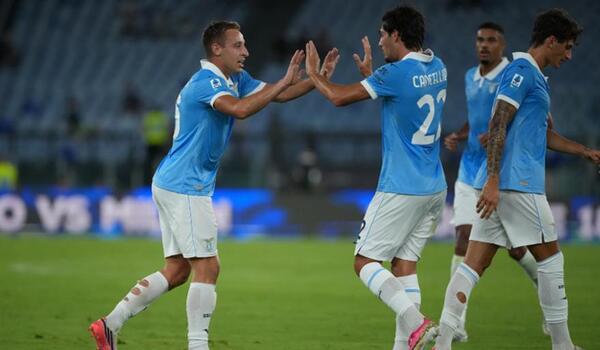 Αγριεμένη η Λάτσιο, έστησε πάρτι με έξι γκολ στην έδρα Σασουόλο! image