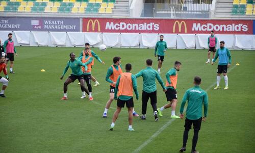 Έτοιμη για ΑΠΟΕΛ (pics) thumb