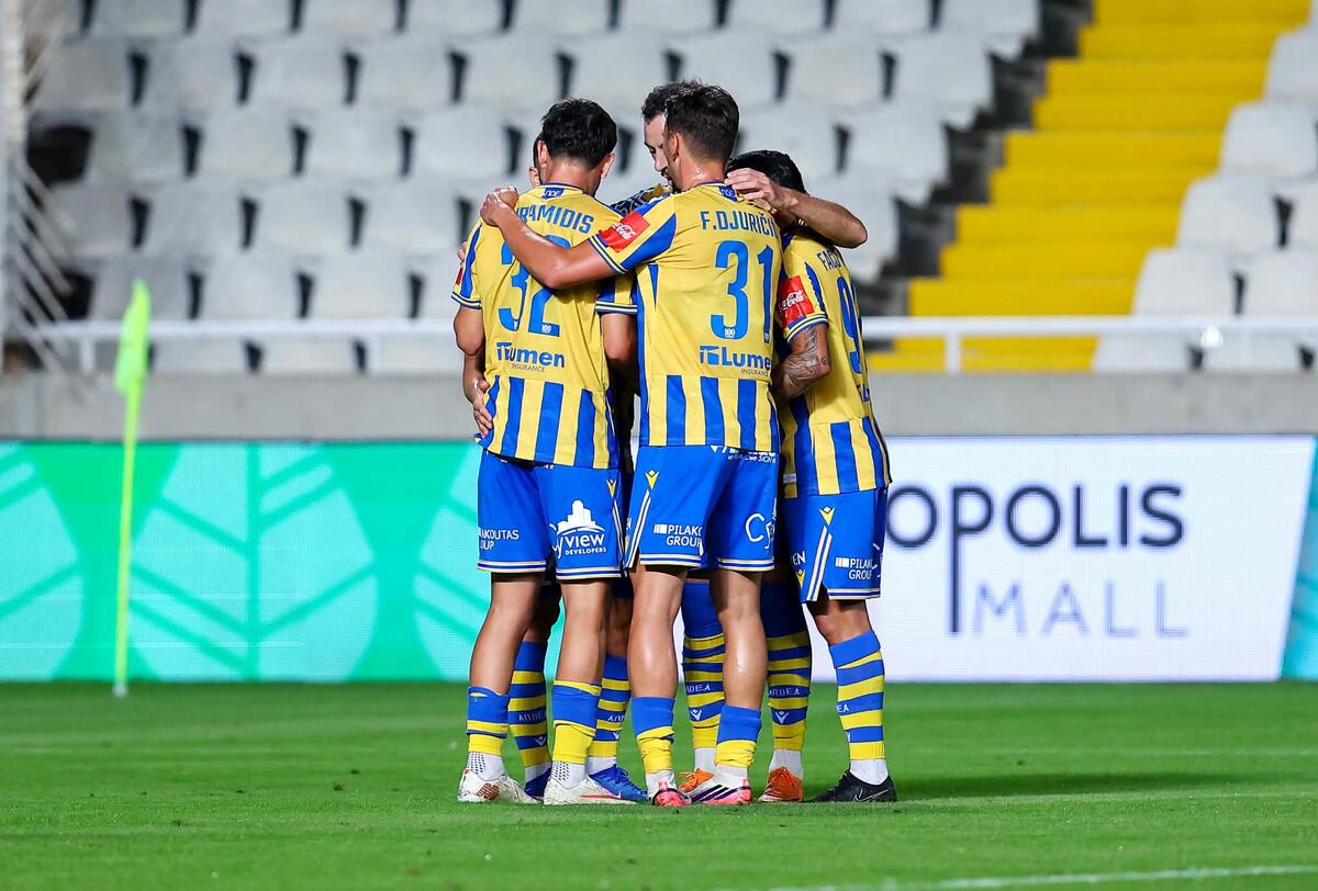 ΑΠΟΕΛ - Χαλκάνορας 5-2: Πεντάστερο με τα παιδιά των ακαδημιών να πετάνε φωτιές thumb