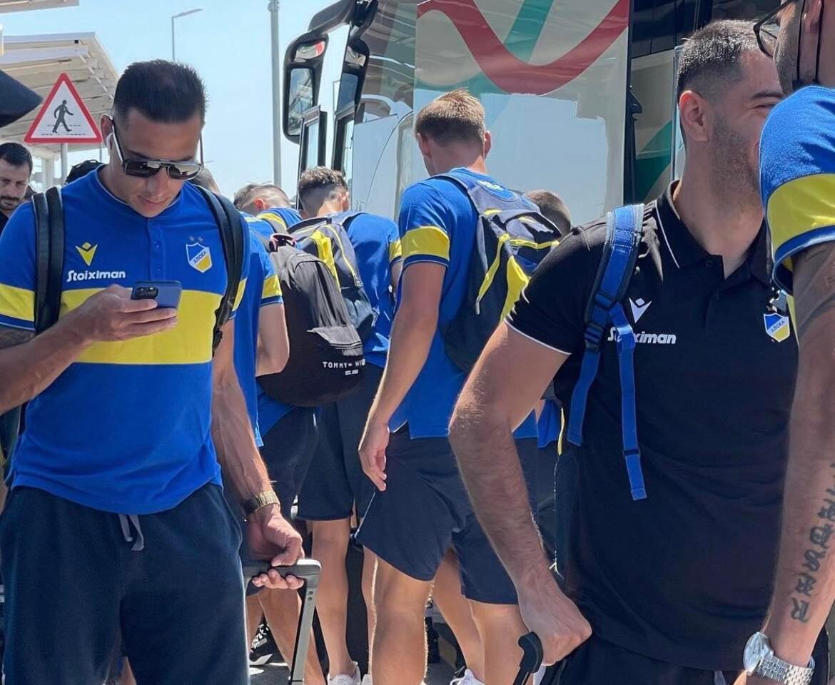 Έφυγε για Σόφια ο ΑΠΟΕΛ (pics) thumb