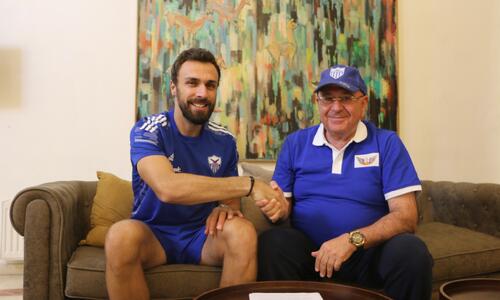Πριν αναχωρήσει… thumb