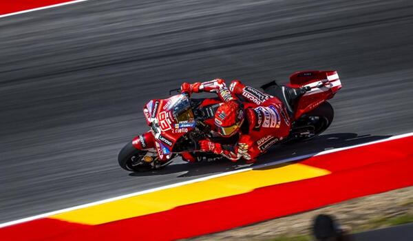 Moto GP: Θριάμβευσε και έγραψε ιστορία ο Μάρκεθ! image