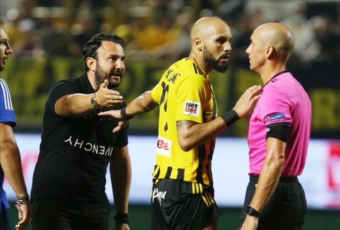 Τιμώρησε τον Καρυπίδη η UEFA  thumb
