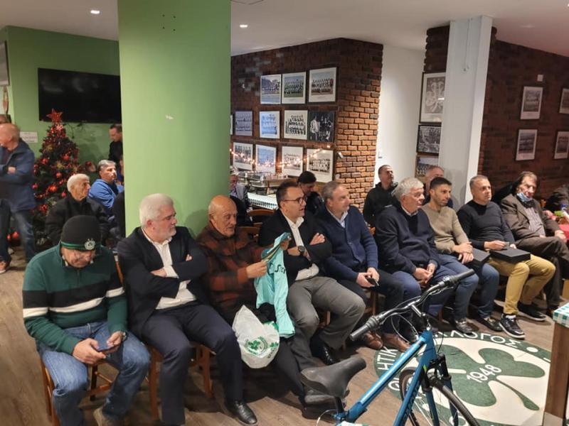 Ομόνοια: Η κοπή της βασιλόπιτας των Παλαιμάχων thumb
