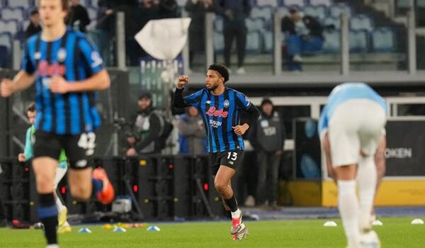 Αποχαιρέτησε τον Χόιλουντ για να... πληρώσει τον Έντερσον η Μάντσεστερ Γιουνάιτεντ image