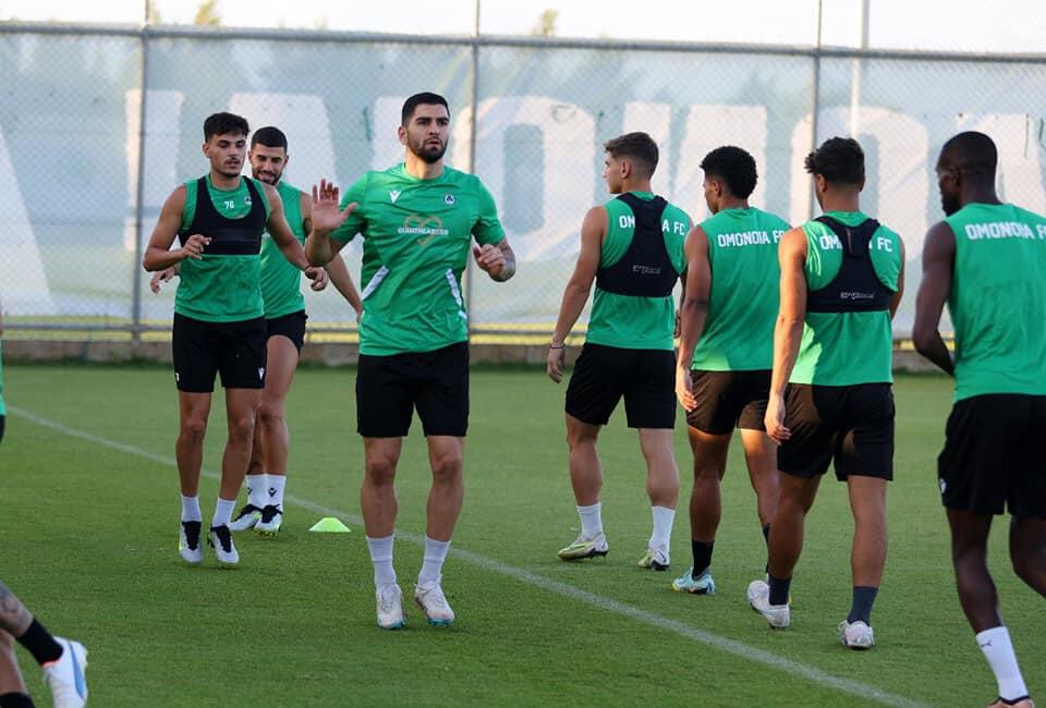 Πλάνα από την προπόνηση της Ομόνοιας (ΒΙΝΤΕΟ) thumb