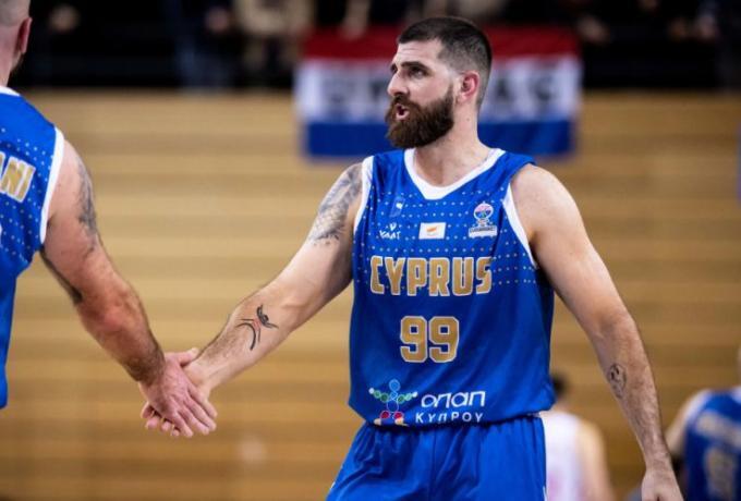 «Είναι ιδιαίτερο παιχνίδι με την Ελλάδα γιατί και εμείς Ελληνες είμαστε» thumb