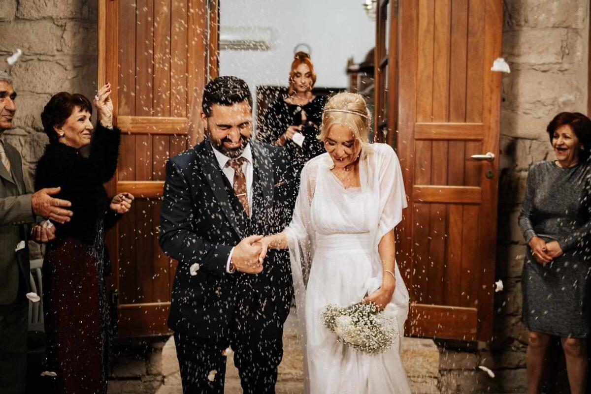 Ανέβηκε τα σκαλιά της εκκλησίας ο Γενικός Διευθυντής της ΑΕΛ! (ΦΩΤΟΣ) thumb