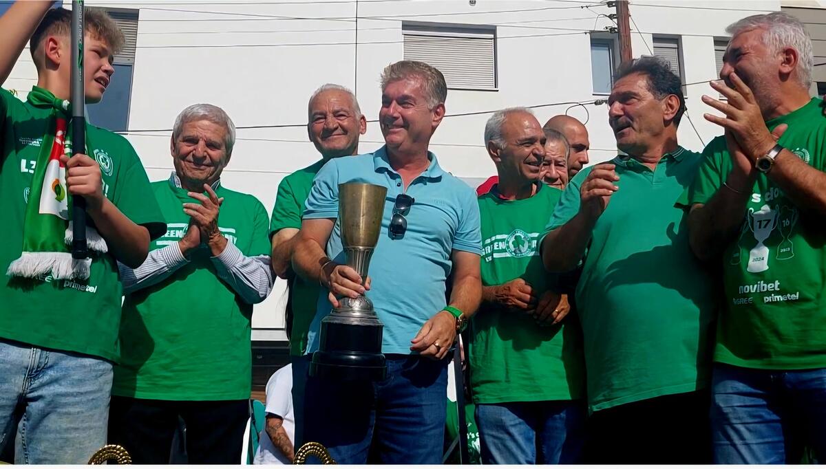 Ευχές στον Σταύρο Παπασταύρου thumb