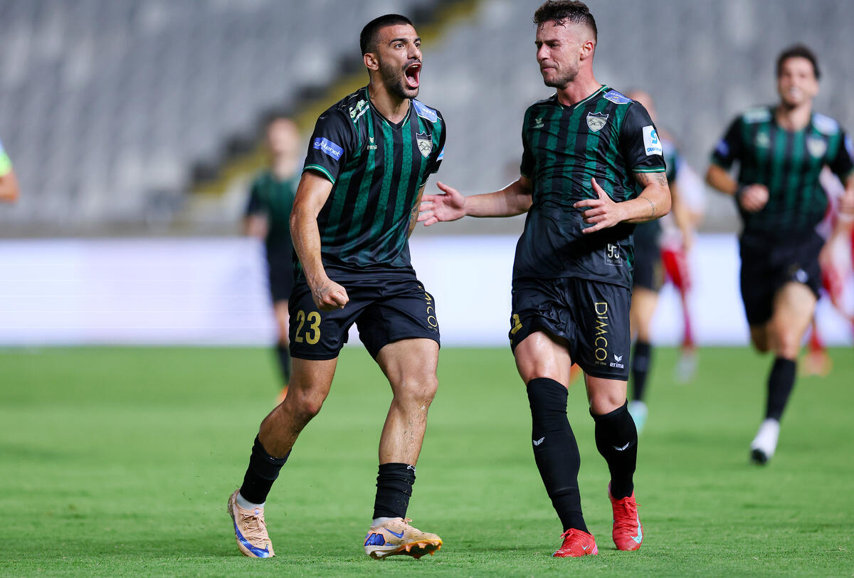 Υποψιασμένος αλλά με... προσοχή thumb