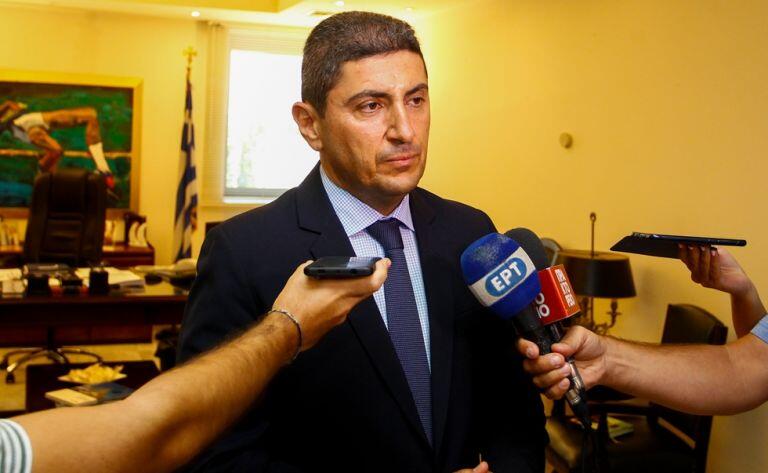  Αυγενάκης : «Χρειάζεται ο κόσμος στα γήπεδα, πιστεύω να τα καταφέρουμε»  thumb