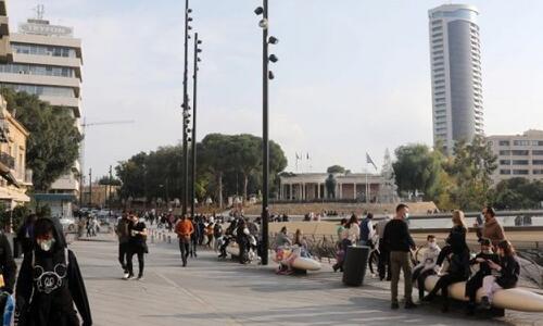 Τρεις θάνατοι και 822 κρούσματα κορωνοϊού-Nέο αρνητικό ρεκόρ στις νοσηλείες thumb