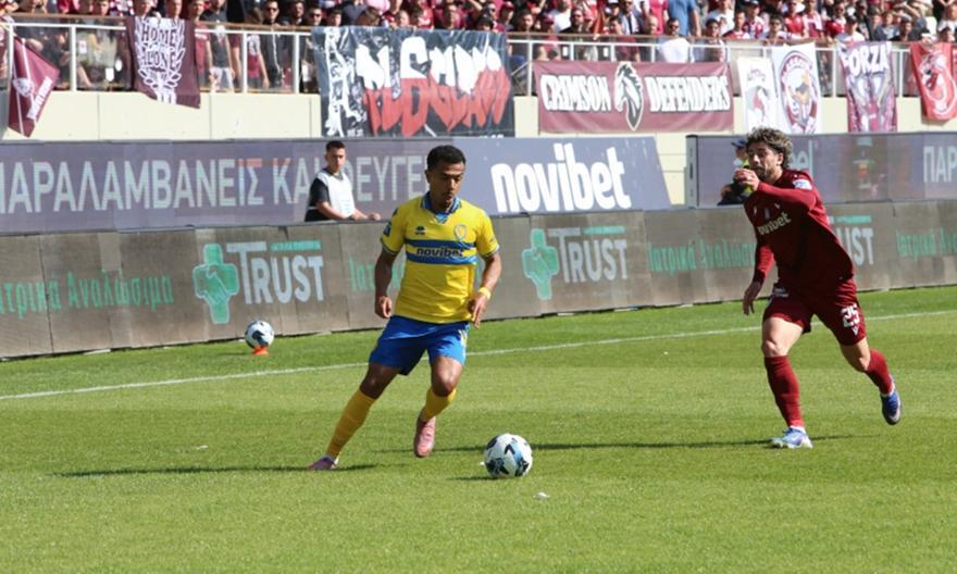 Super League: Πέρασε από τη Λάρισα ο Παναιτωλικός, σε μπελάδες η ΑΕΛ thumb