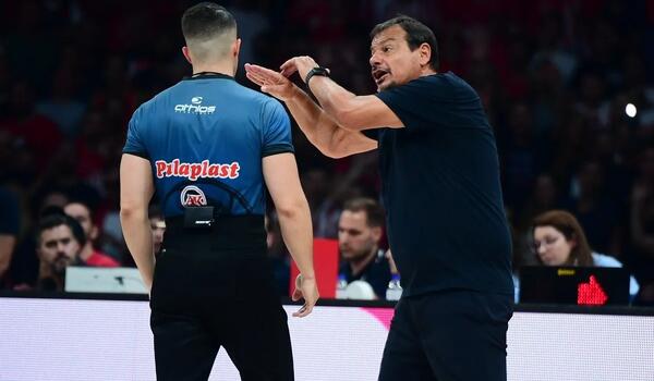Αυτή είναι η φάση που έκανε έξαλλο τον Αταμάν και αποβλήθηκε με δύο απανωτές τεχνικές ποινές (BINTEO) image