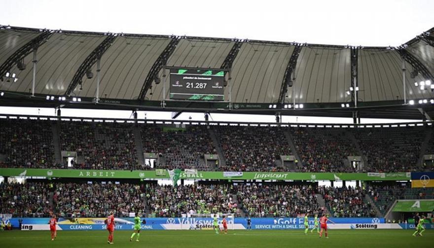Ρεκόρ προσέλευσης φιλάθλων στην Bundesliga γυναικών! thumb