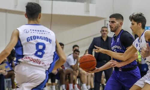Ποδαρικό με το δεξί για την «Κυρία» thumb