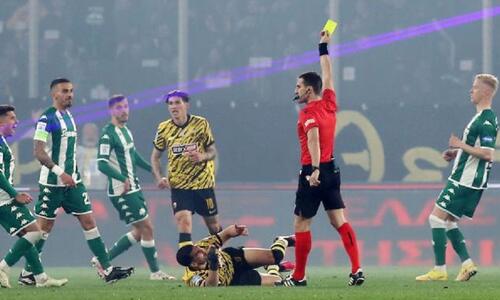 ΑΕΚ - ΠΑΟ 0-0: Πολύ σκληρός για ν' αφήσει την κορυφή! thumb