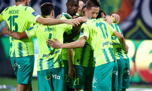 ΑΕΚ - ΑΕΛ 2-0: Απόλυτη κυριαρχία με δύο γκολ και τρία δοκάρια thumb