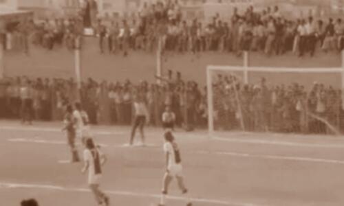Όταν ο πρωταθλητής Ευρώπης Άγιαξ παρουσίασε το total football στο ξερό της Σαλαμίνας thumb