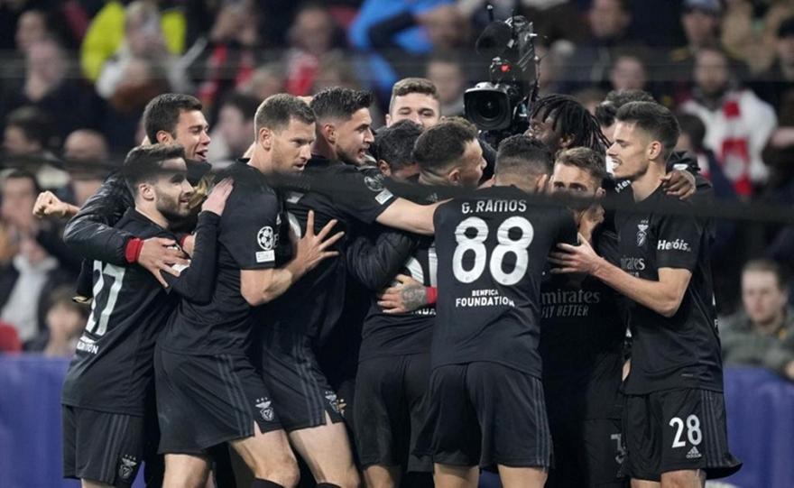 Η Μπενφίκα είχε άστρο, ο Άγιαξ είδε… αστεράκια! thumb