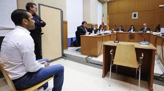 Δίκη Άλβες: Συγκλονίζουν οι καταθέσεις την πρώτη ημέρα thumb