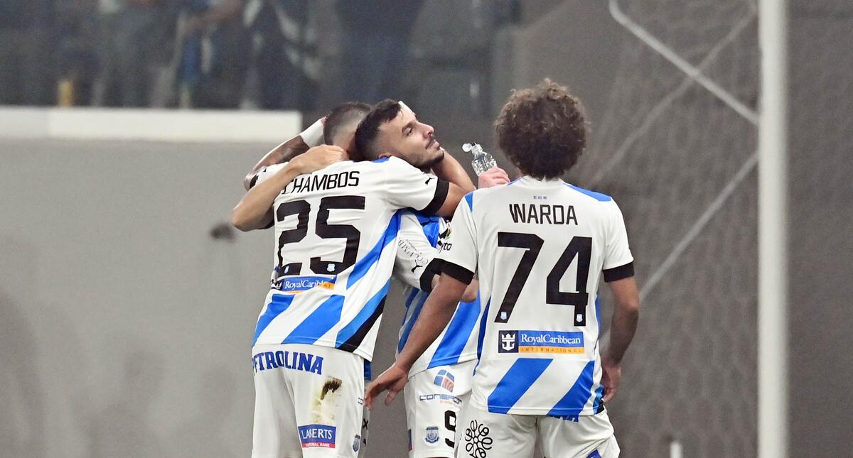 Απόλλων – ΑΠΟΕΛ 3-2:  Του στέρησε τον τίτλο, «ζωντανός» για την Ευρώπη! thumb
