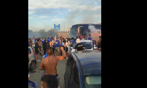 Έτσι τους υποδέχθηκαν (video) thumb