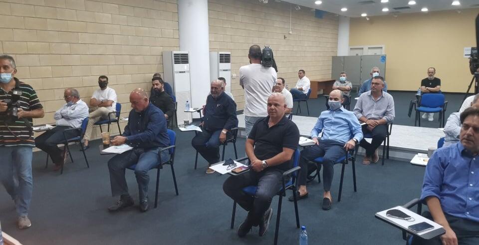 Η ώρα της κρίσης: Άρχισε η Συνέλευση της ΚΟΠ (pics) thumb