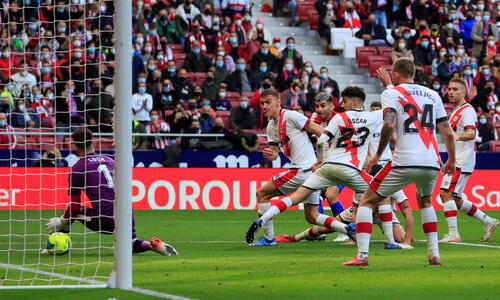 La Liga: Ο Κορέα χάρισε το «τρίποντο» στην Ατλέτικο Μαδρίτης thumb