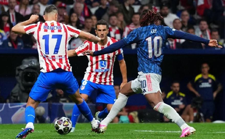 UEFA για τα παράπονα της Άρσεναλ: «Ο Χάντσκο δεν έκανε πέναλτι στον Έζε» thumb