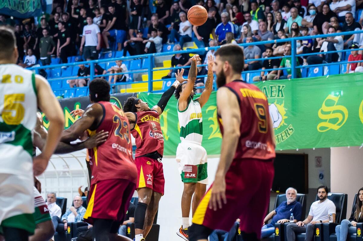 Ανοιχτή μόνο η κεντρική, έκκληση για έγκαιρη προσέλευση! thumb