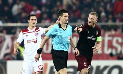«Βράζουν» με τον διαιτητή του Βαγεκάνο-ΑΕΚ: «Σκάνδαλο η επιλογή του» thumb
