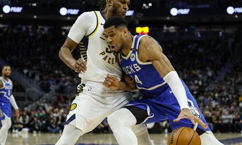 MVP εμφάνιση από τον Γιάννη κόντρα στους Πέισερς (Στιγμιότυπα) thumb