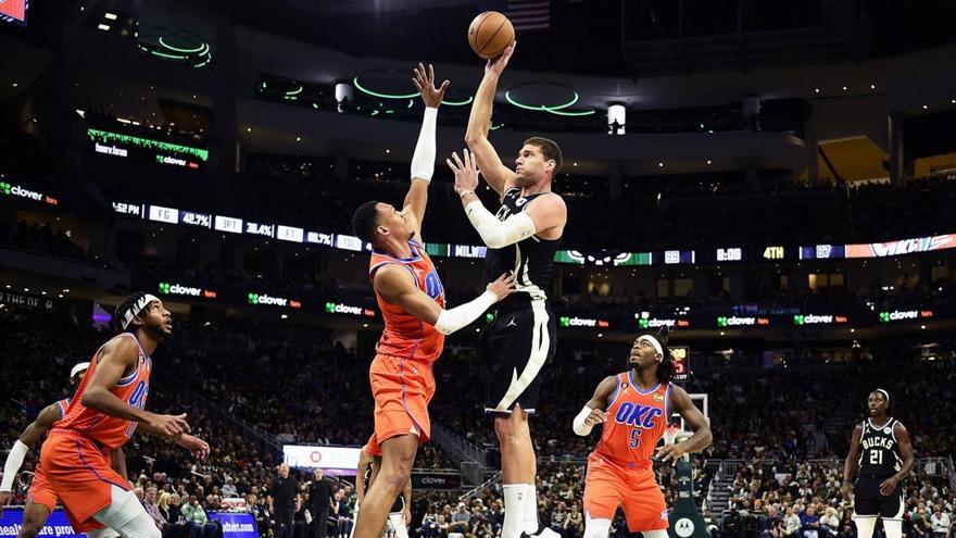 NBA: κέρδισαν χωρίς τον Γιάννη οι Μπακς thumb